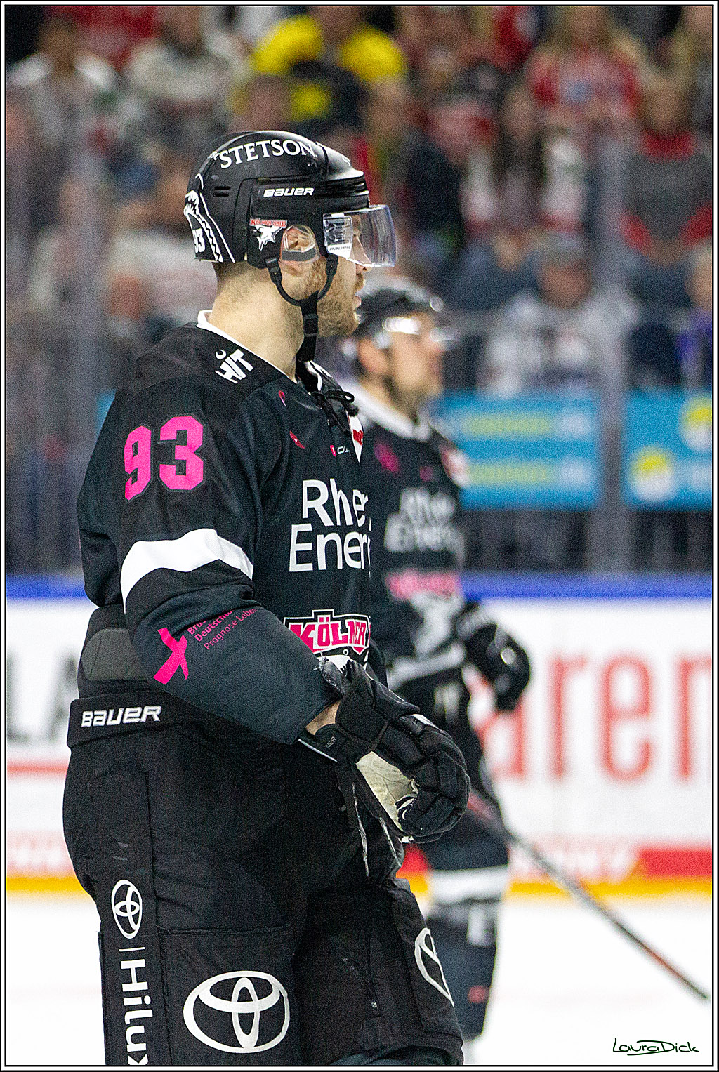PENNY DEL;  Koelner Haie - Schwenninger Wild Wings; Koeln, 08.10.2021